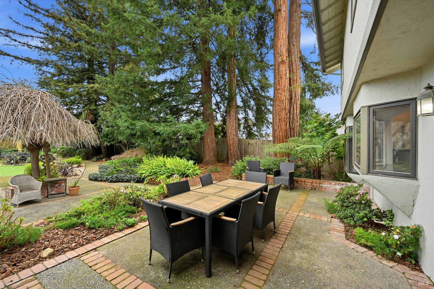 Detail Gallery Image 39 of 53 For 4078 Tokay Dr, Napa,  CA 94558 - 4 Beds | 2/1 Baths