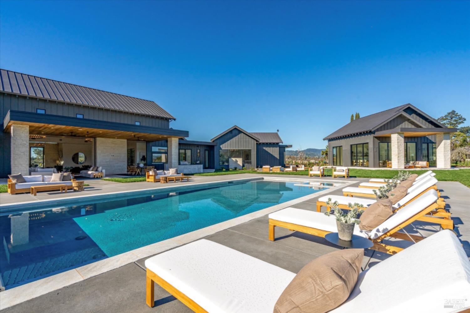 Detail Gallery Image 40 of 48 For 2350 Big Ranch Rd, Napa,  CA 94558 - 7 Beds | 7/2 Baths