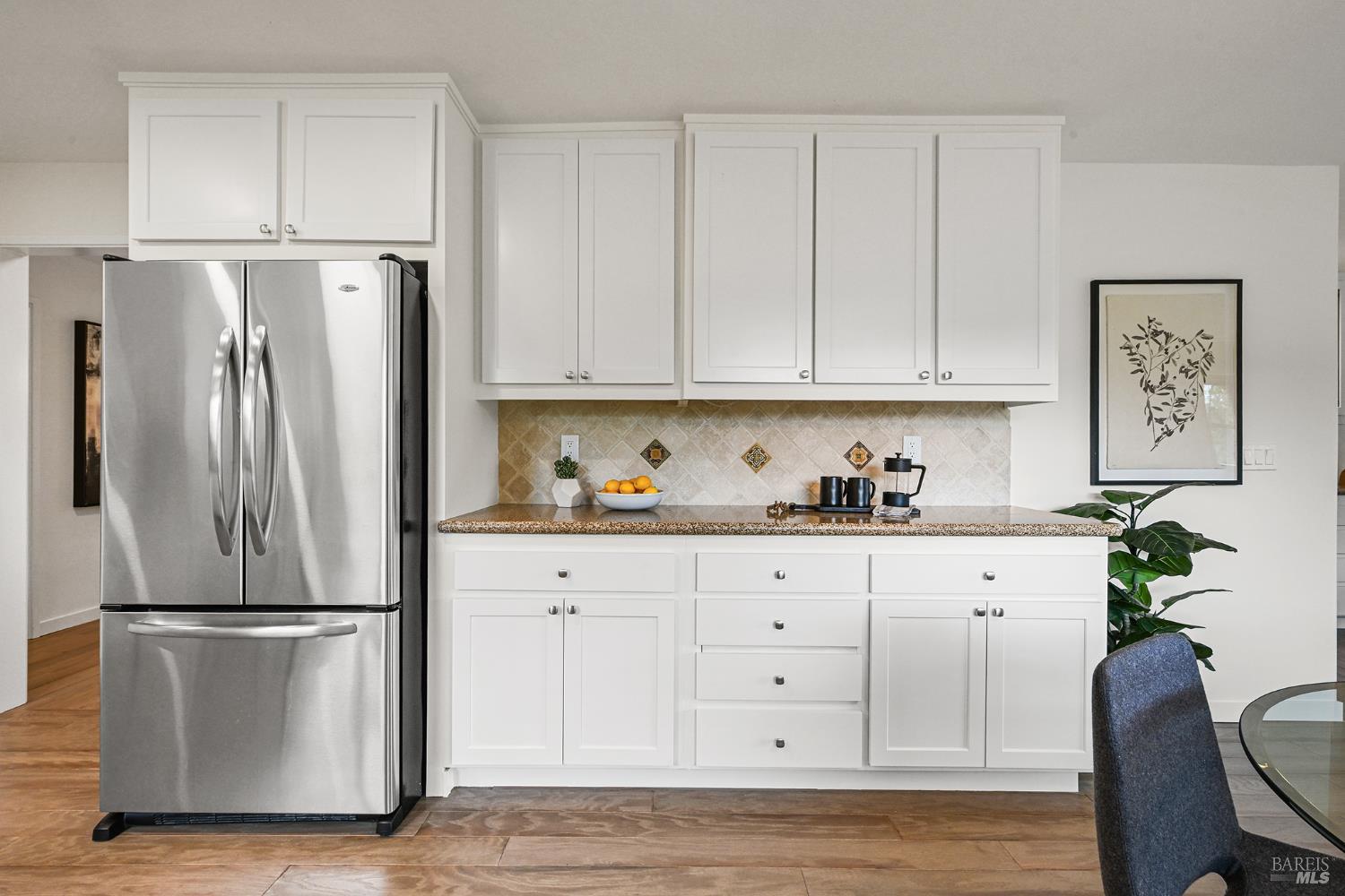 Detail Gallery Image 27 of 70 For 51 San Domingo Way, Novato,  CA 94945 - 4 Beds | 2/1 Baths