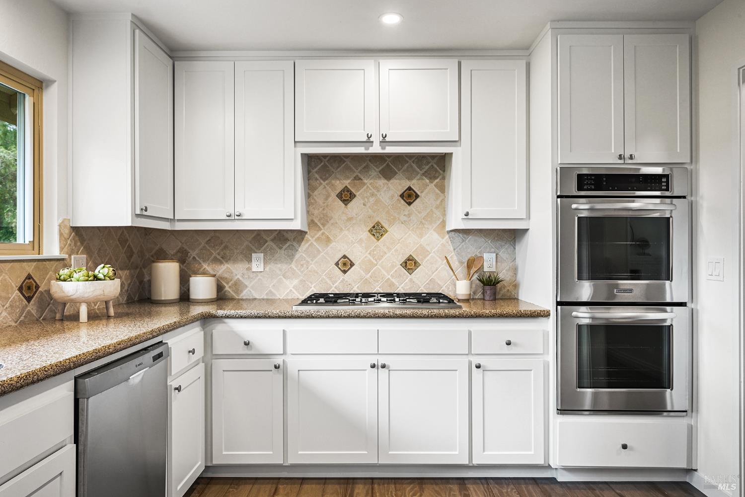 Detail Gallery Image 26 of 70 For 51 San Domingo Way, Novato,  CA 94945 - 4 Beds | 2/1 Baths