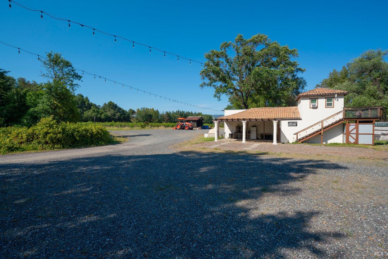 Detail Gallery Image 61 of 75 For 1106 Bel Arbres Dr, Redwood Valley,  CA 95470 - 4 Beds | 4/1 Baths