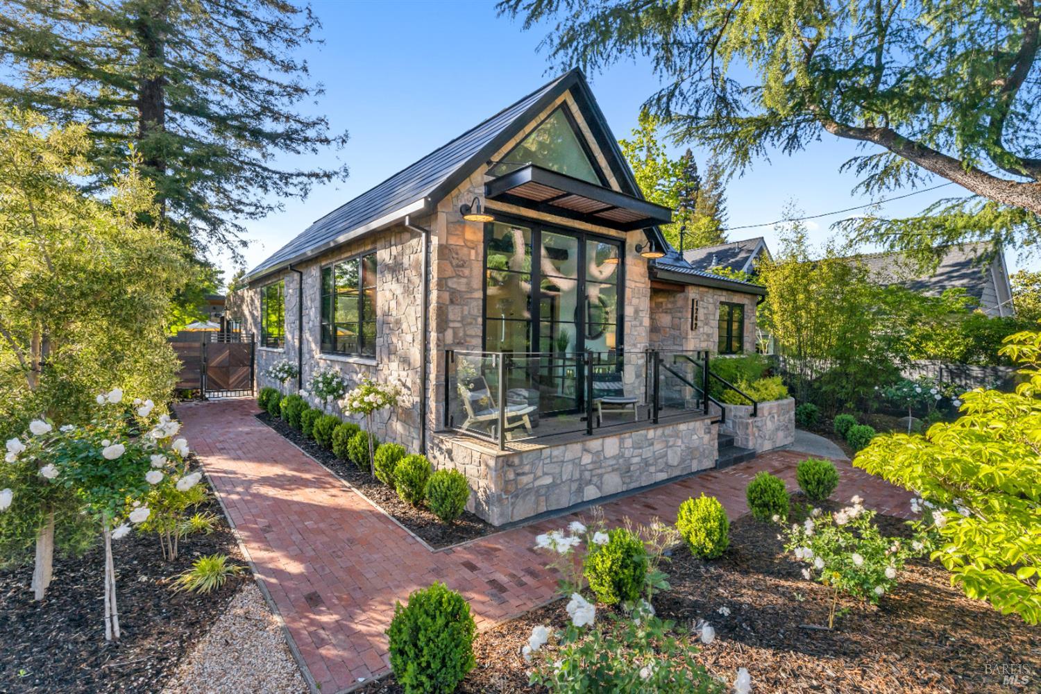 Detail Gallery Image 32 of 32 For 1242 Madrona Ave, Saint Helena,  CA 94574 - 3 Beds | 2/1 Baths