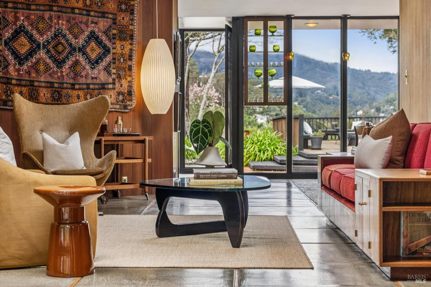 Detail Gallery Image 17 of 58 For 18 Laverne Ave, Mill Valley,  CA 94941 - 4 Beds | 3 Baths