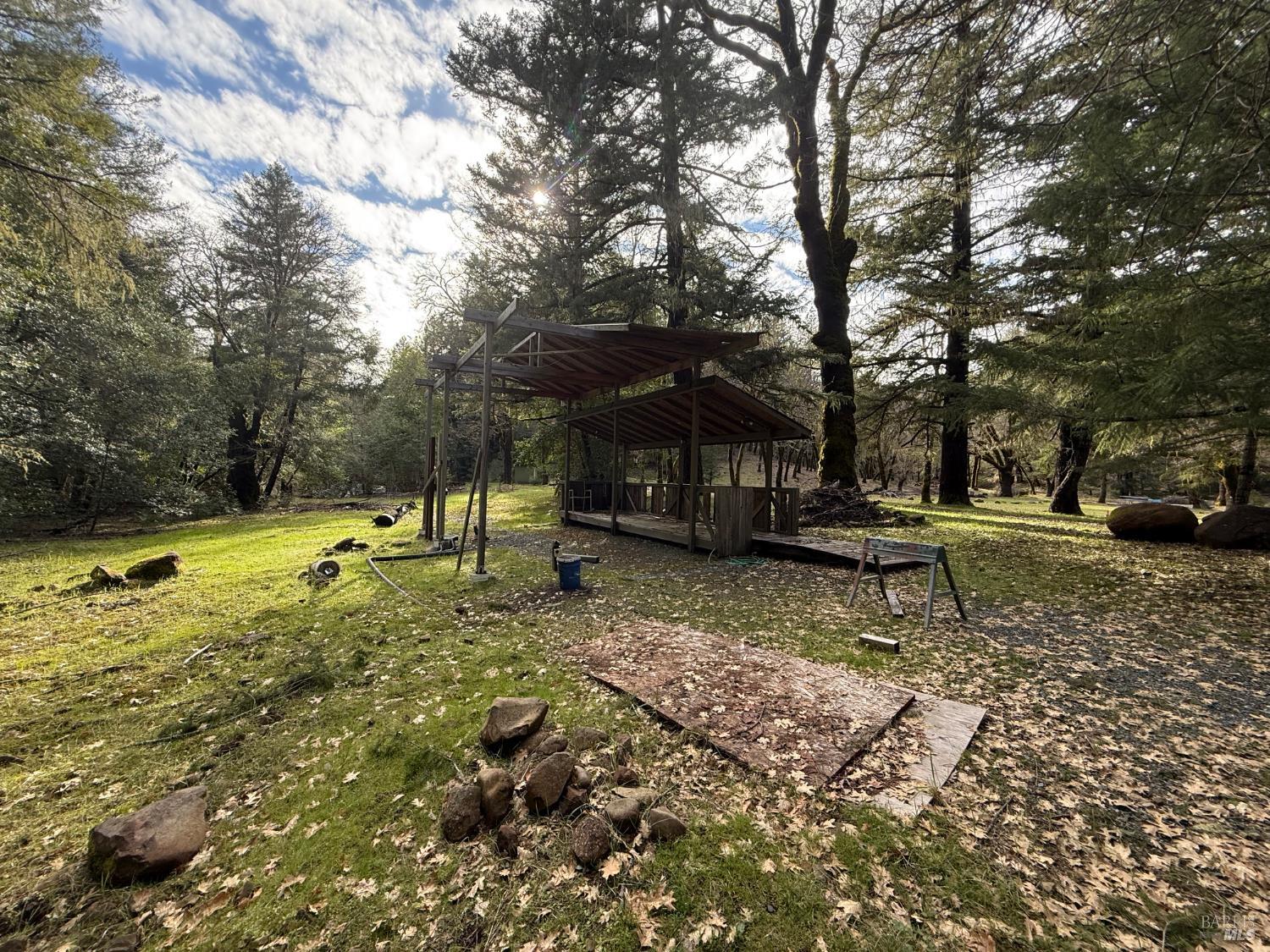 Detail Gallery Image 23 of 34 For 44050 Briggs Ln, Laytonville,  CA 95454 - – Beds | – Baths