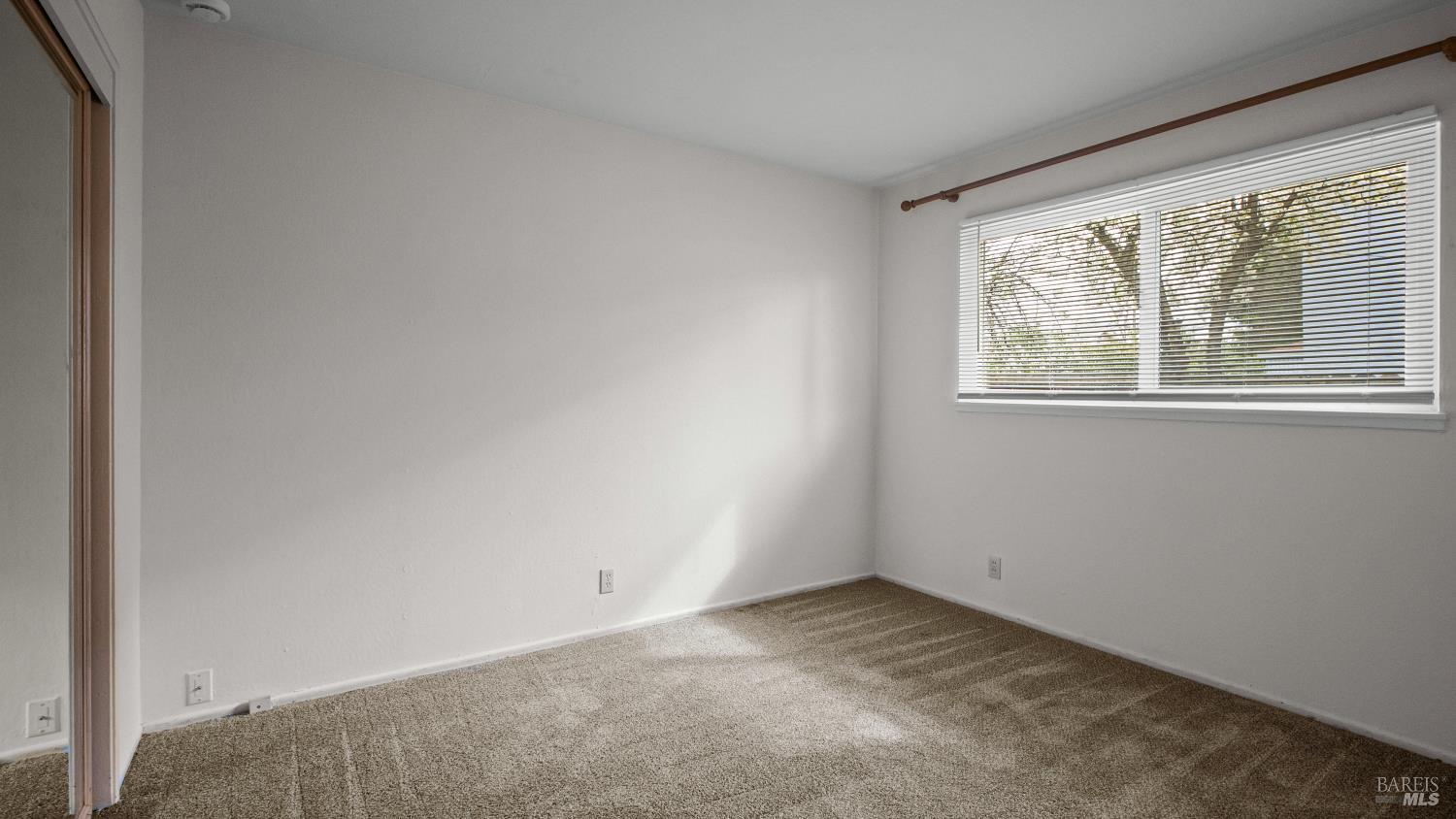 Detail Gallery Image 14 of 26 For 1318 Taft St, Fairfield,  CA 94533 - 3 Beds | 2 Baths