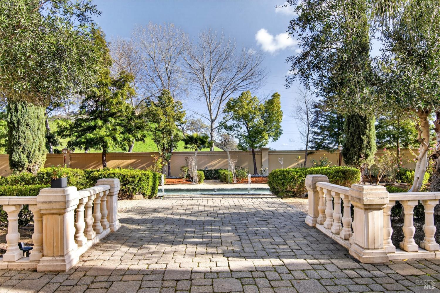 Detail Gallery Image 11 of 68 For 3467 Blue Mountain Dr, Fairfield,  CA 94534 - 2 Beds | 2 Baths