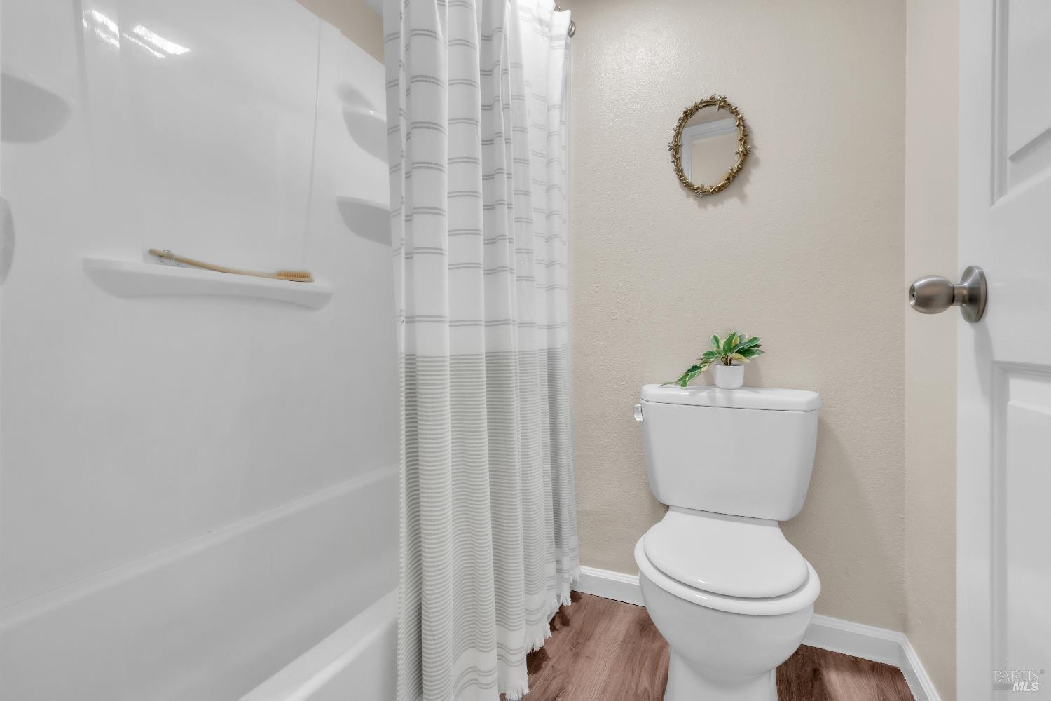 Detail Gallery Image 15 of 27 For 202 Mariner Way, Novato,  CA 94945 - 1 Beds | 1 Baths