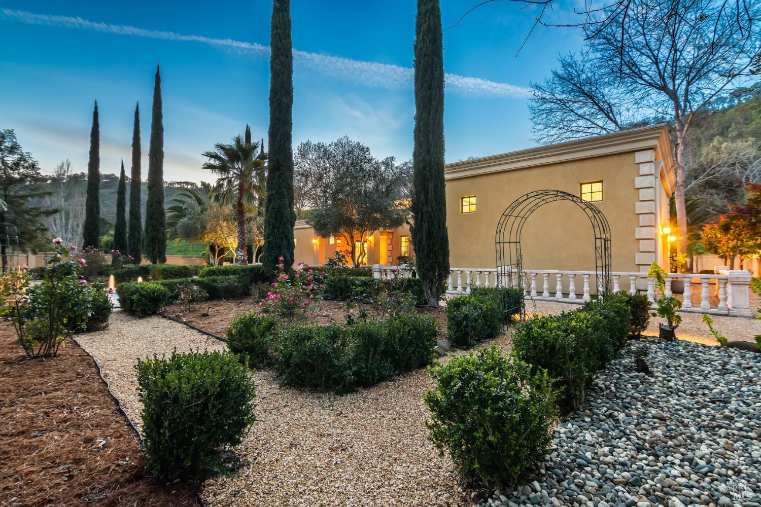 Detail Gallery Image 60 of 68 For 3467 Blue Mountain Dr, Fairfield,  CA 94534 - 2 Beds | 2 Baths