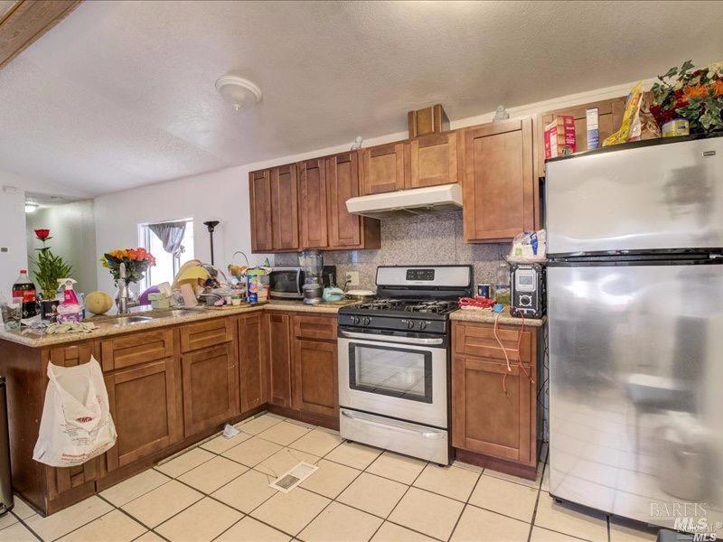 Detail Gallery Image 12 of 24 For 740 7th St, Richmond,  CA 94801 - 2 Beds | 1 Baths