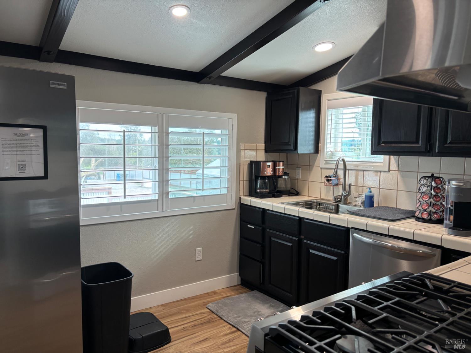 Detail Gallery Image 33 of 59 For 477 Orchard Ln, Penngrove,  CA 94951 - 5 Beds | 3 Baths