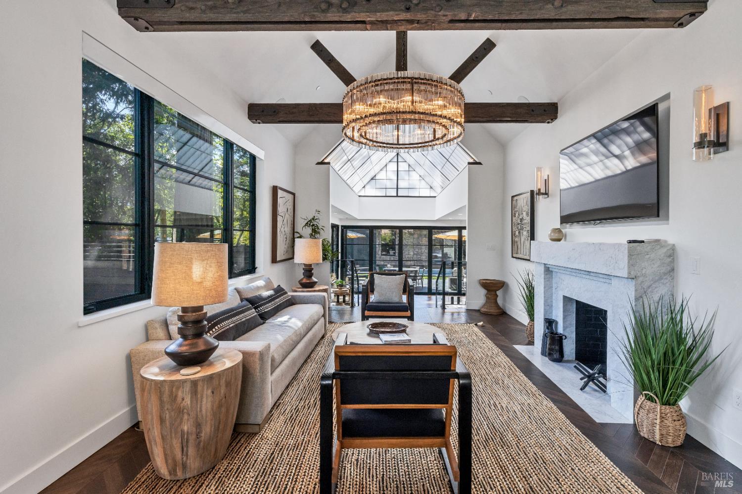 Detail Gallery Image 5 of 32 For 1242 Madrona Ave, Saint Helena,  CA 94574 - 3 Beds | 2/1 Baths