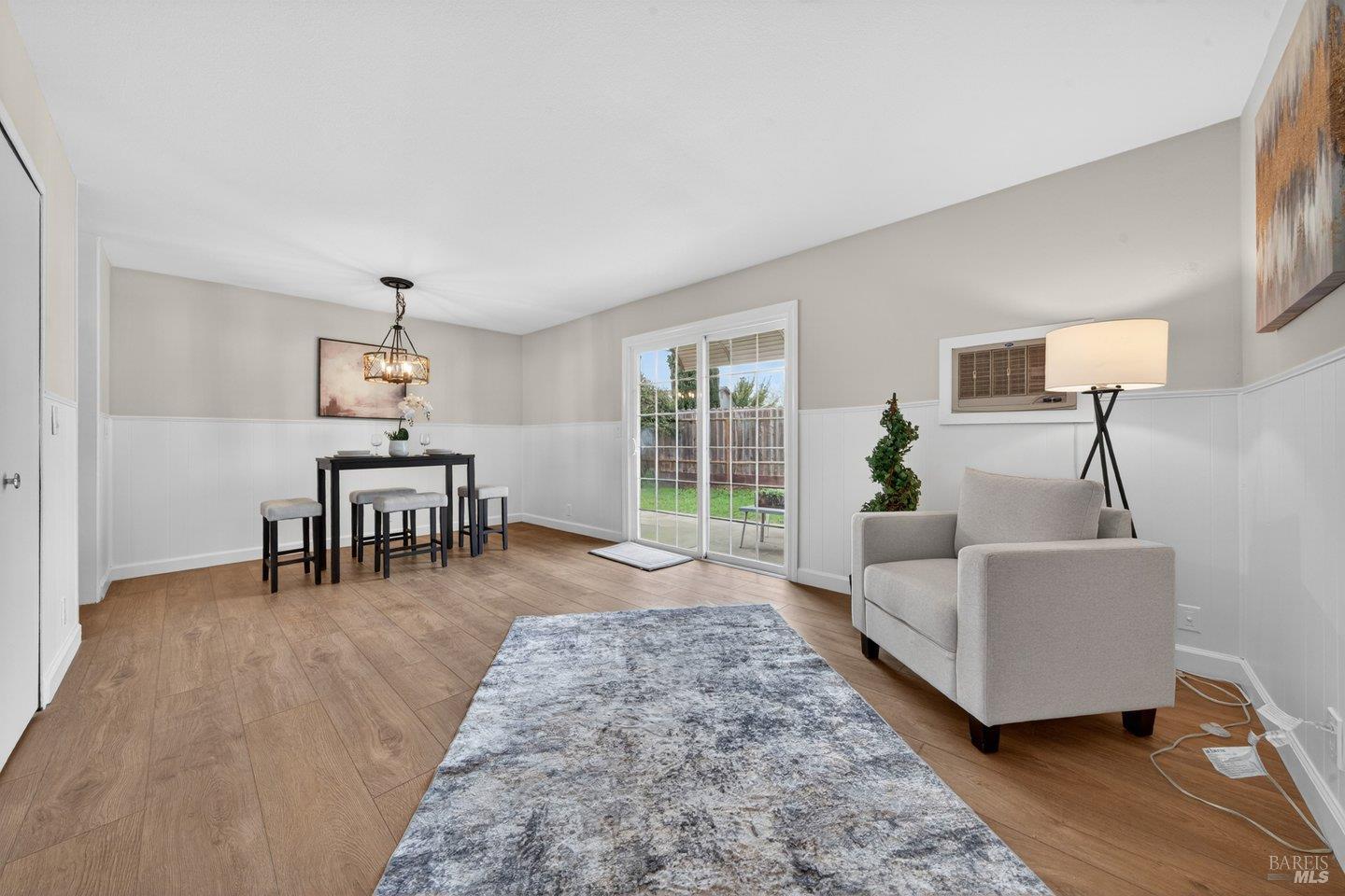 Detail Gallery Image 17 of 36 For 2013 Cormorant Dr, Fairfield,  CA 94533 - 3 Beds | 1 Baths