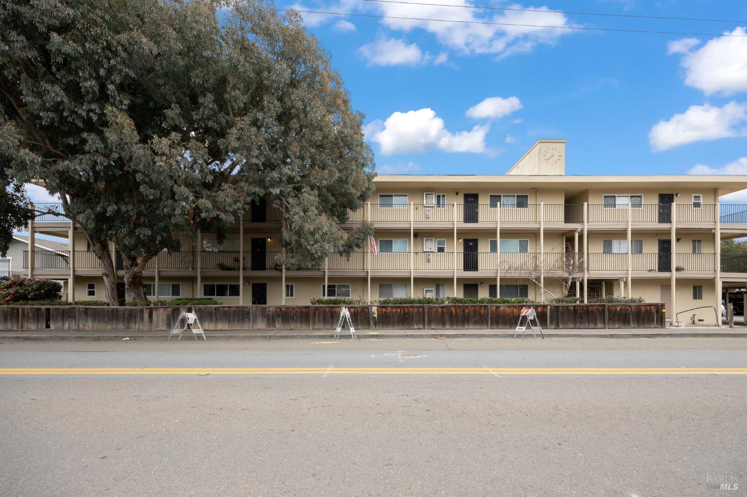 Detail Gallery Image 17 of 18 For 260 Merrydale Rd #14,  San Rafael,  CA 94903 - 2 Beds | 1 Baths