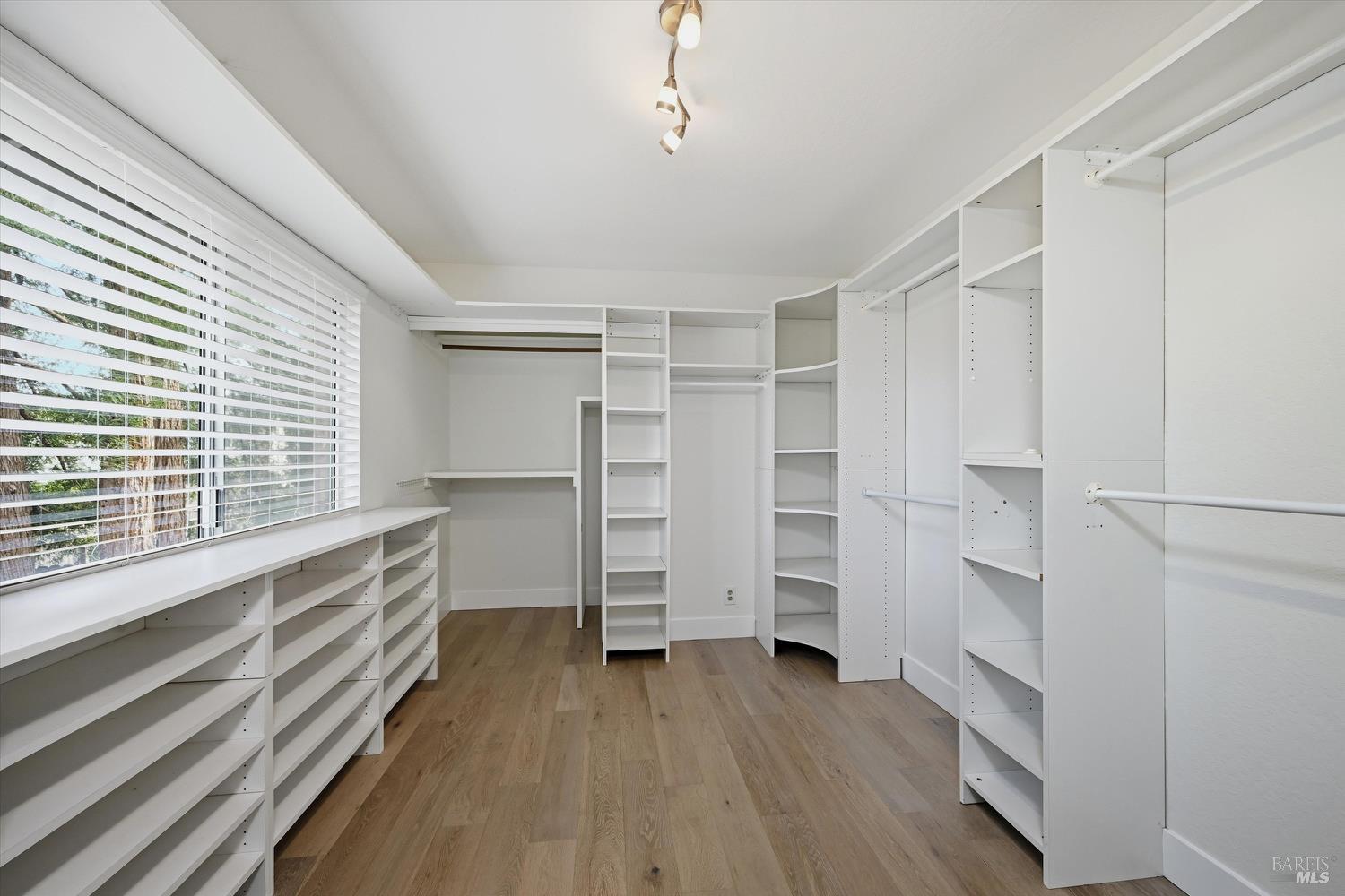 Detail Gallery Image 31 of 53 For 4078 Tokay Dr, Napa,  CA 94558 - 4 Beds | 2/1 Baths