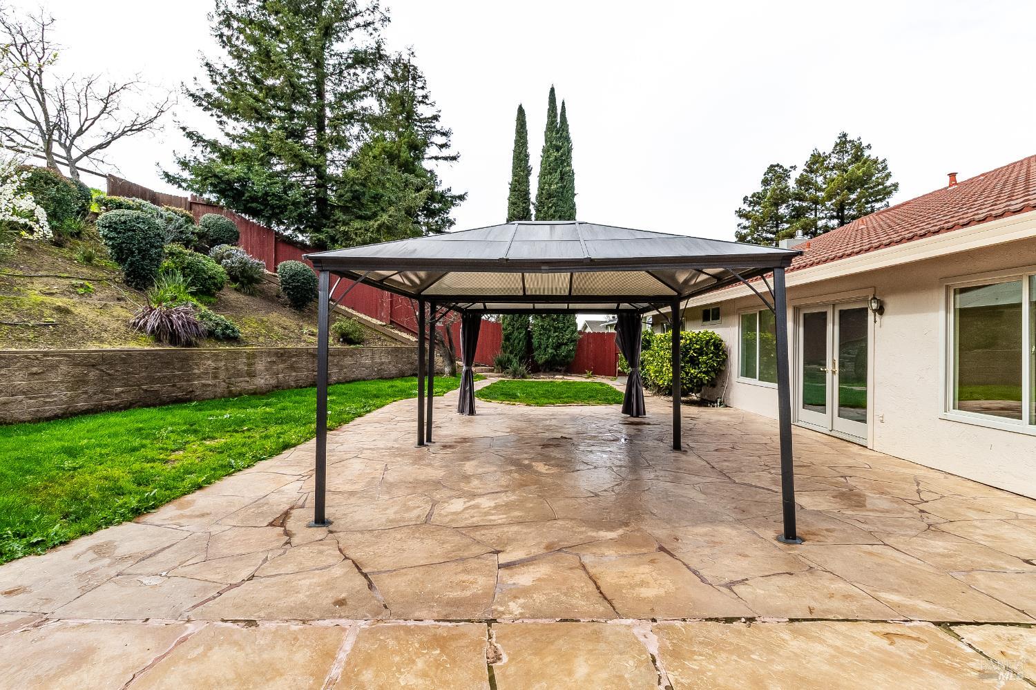 Detail Gallery Image 76 of 99 For 832 Rose Dr, Benicia,  CA 94510 - 4 Beds | 2 Baths