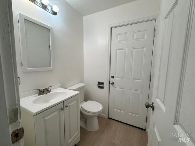 Detail Gallery Image 8 of 11 For 2119 Tipton Way, Fairfield,  CA 94533 - 3 Beds | 1/1 Baths