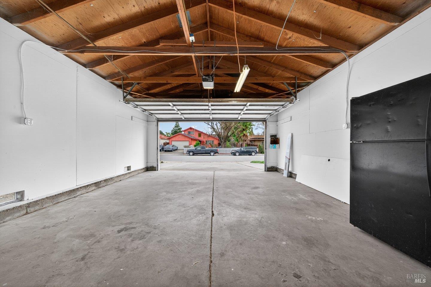 Detail Gallery Image 30 of 36 For 2013 Cormorant Dr, Fairfield,  CA 94533 - 3 Beds | 1 Baths