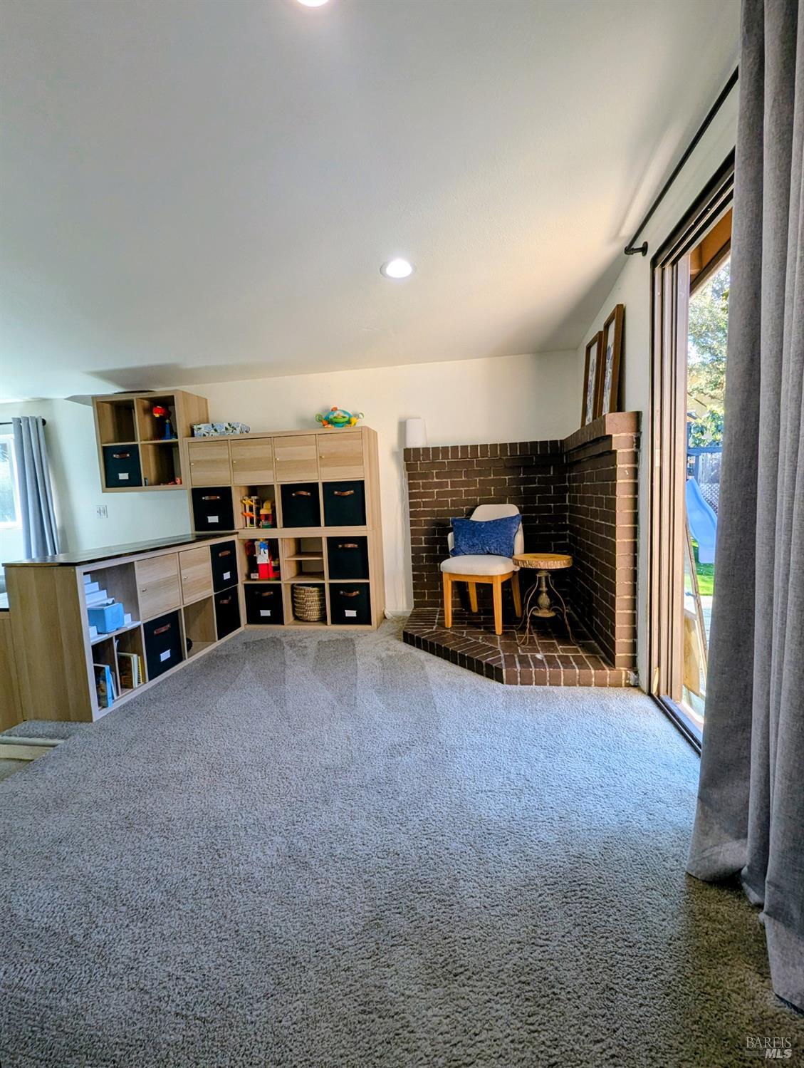 Detail Gallery Image 14 of 20 For 112 E Agua Caliente Rd, Sonoma,  CA 95476 - 2 Beds | 2 Baths