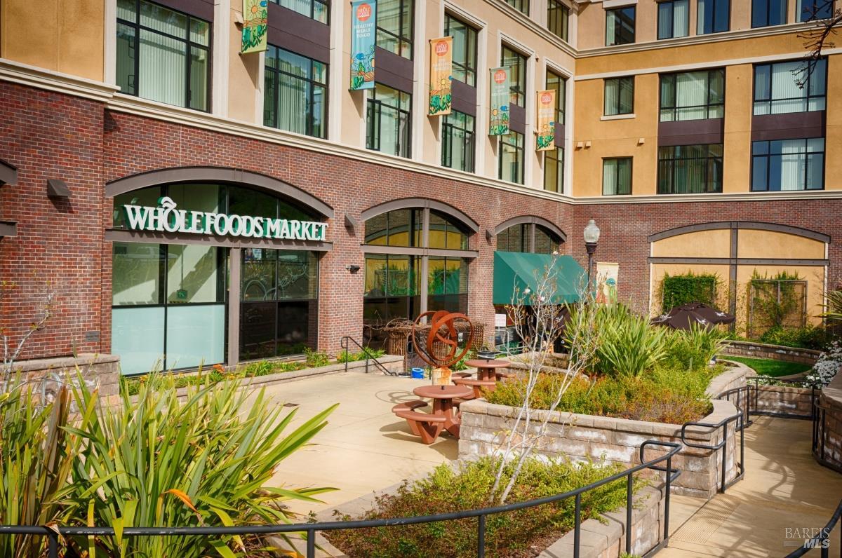 Detail Gallery Image 23 of 27 For 202 Mariner Way, Novato,  CA 94945 - 1 Beds | 1 Baths