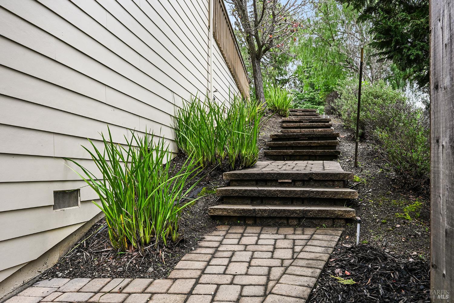 Detail Gallery Image 55 of 70 For 51 San Domingo Way, Novato,  CA 94945 - 4 Beds | 2/1 Baths