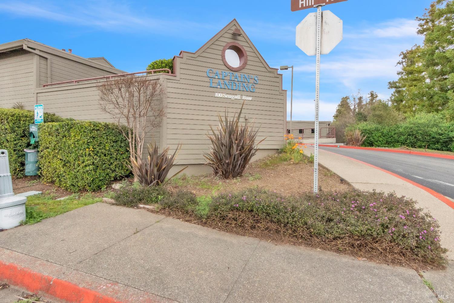 Detail Gallery Image 18 of 27 For 202 Mariner Way, Novato,  CA 94945 - 1 Beds | 1 Baths