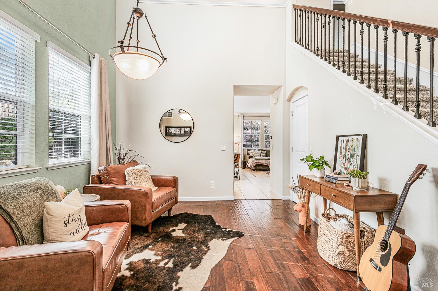 Detail Gallery Image 8 of 79 For 2167 Linwood Ave, Santa Rosa,  CA 95404 - 3 Beds | 3 Baths