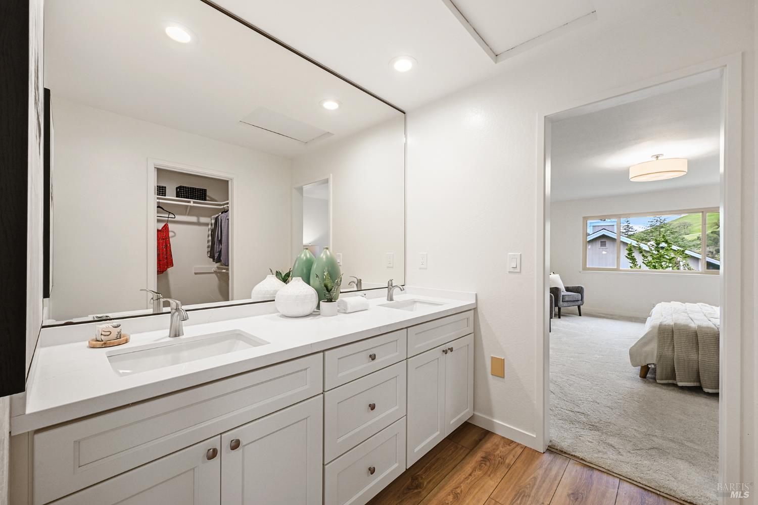 Detail Gallery Image 35 of 70 For 51 San Domingo Way, Novato,  CA 94945 - 4 Beds | 2/1 Baths