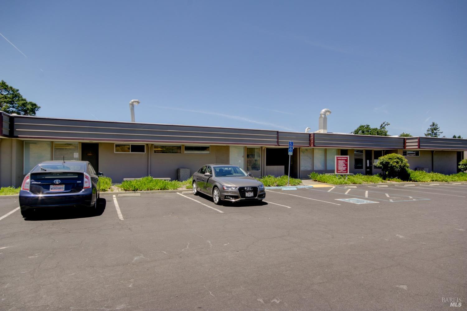 Detail Gallery Image 4 of 21 For 1615 Hill Rd #23,  Novato,  CA 94947 - – Beds | – Baths