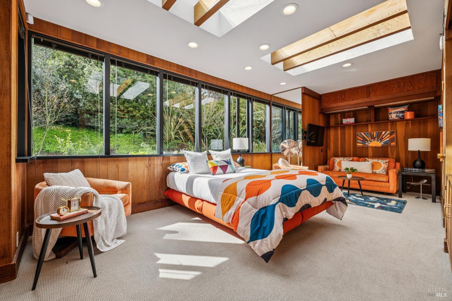 Detail Gallery Image 39 of 58 For 18 Laverne Ave, Mill Valley,  CA 94941 - 4 Beds | 3 Baths