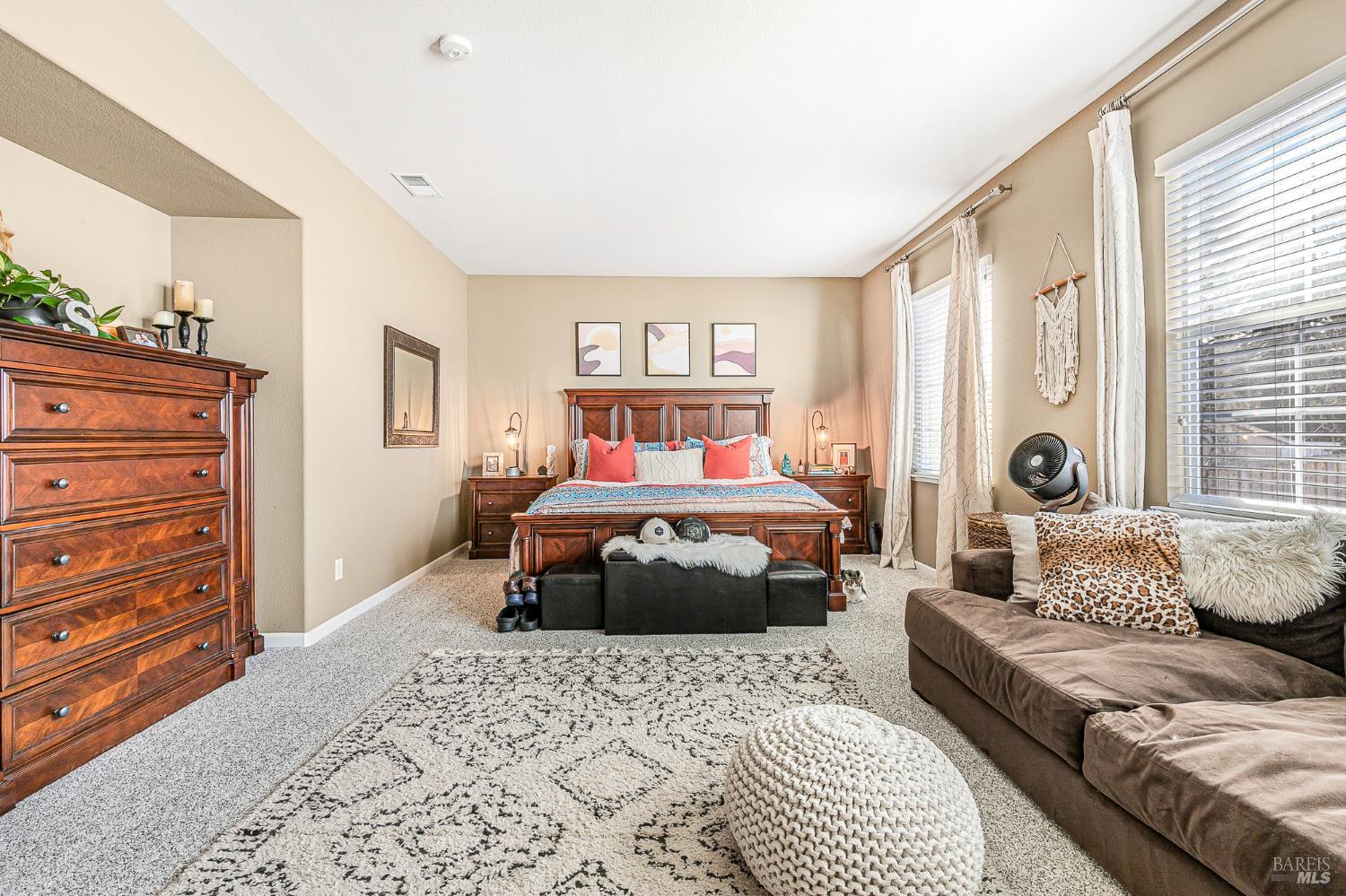 Detail Gallery Image 46 of 79 For 2167 Linwood Ave, Santa Rosa,  CA 95404 - 3 Beds | 3 Baths