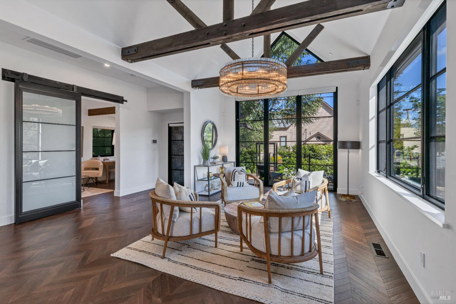 Detail Gallery Image 3 of 32 For 1242 Madrona Ave, Saint Helena,  CA 94574 - 3 Beds | 2/1 Baths