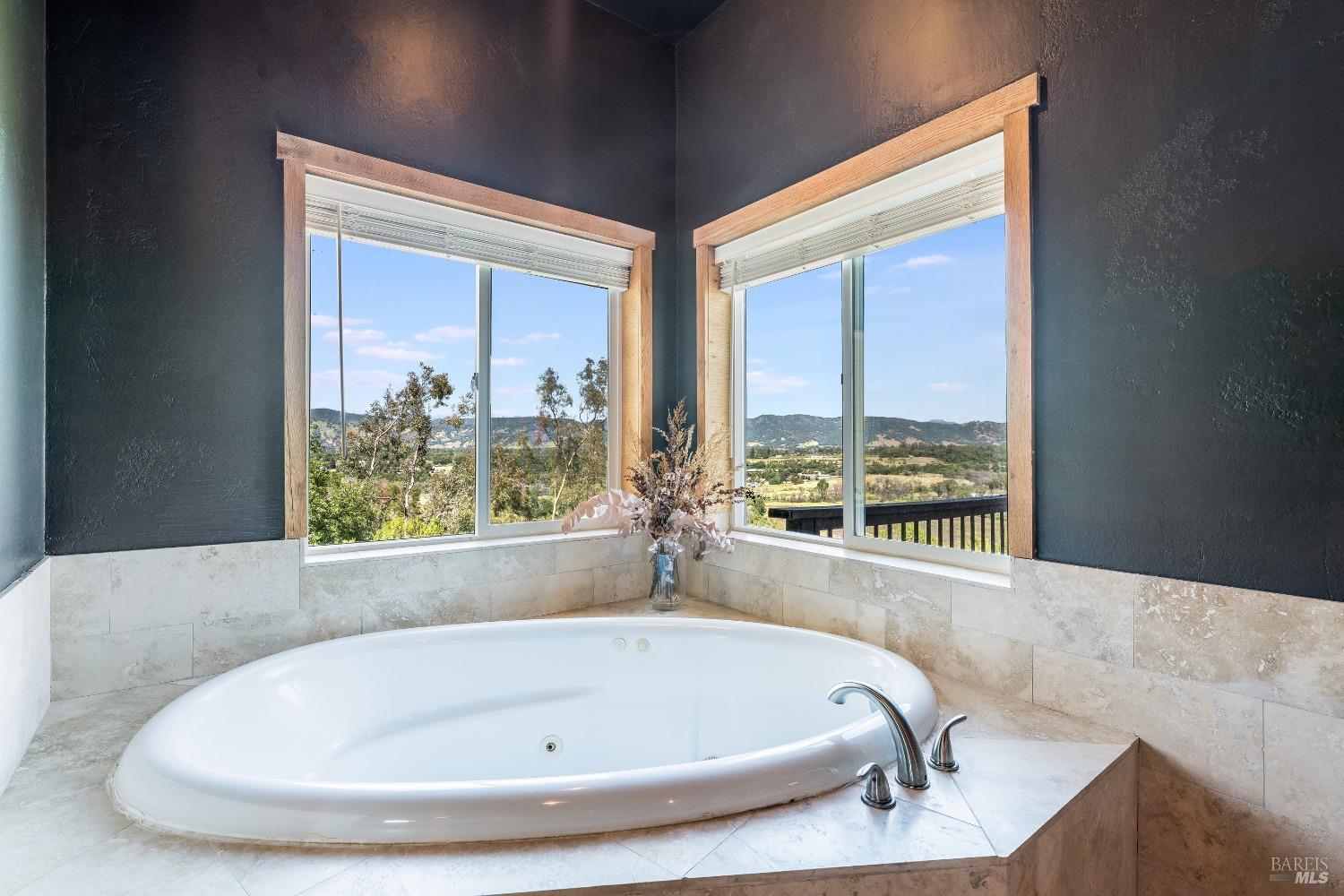 Detail Gallery Image 20 of 75 For 1106 Bel Arbres Dr, Redwood Valley,  CA 95470 - 4 Beds | 4/1 Baths