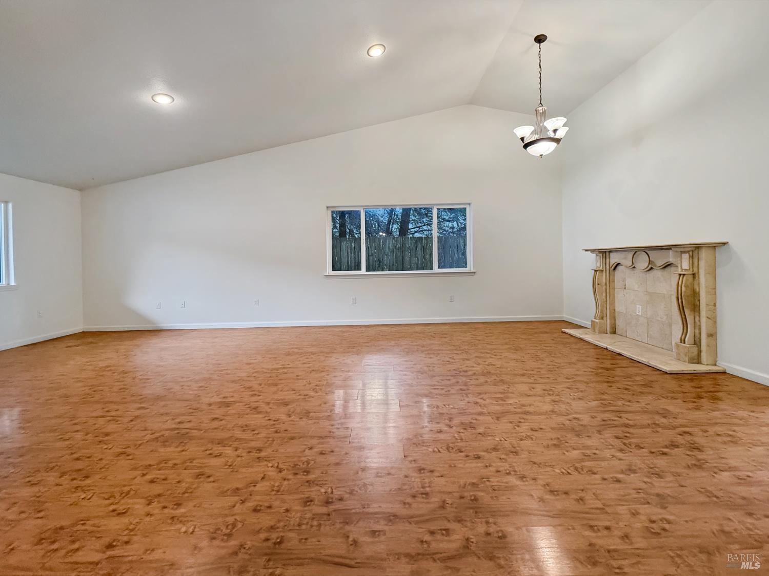 Detail Gallery Image 8 of 35 For 227 Hocker Ln, Fort Bragg,  CA 95437 - 2 Beds | 2 Baths