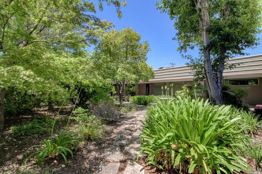 Detail Gallery Image 3 of 21 For 1615 Hill Rd #23,  Novato,  CA 94947 - – Beds | – Baths