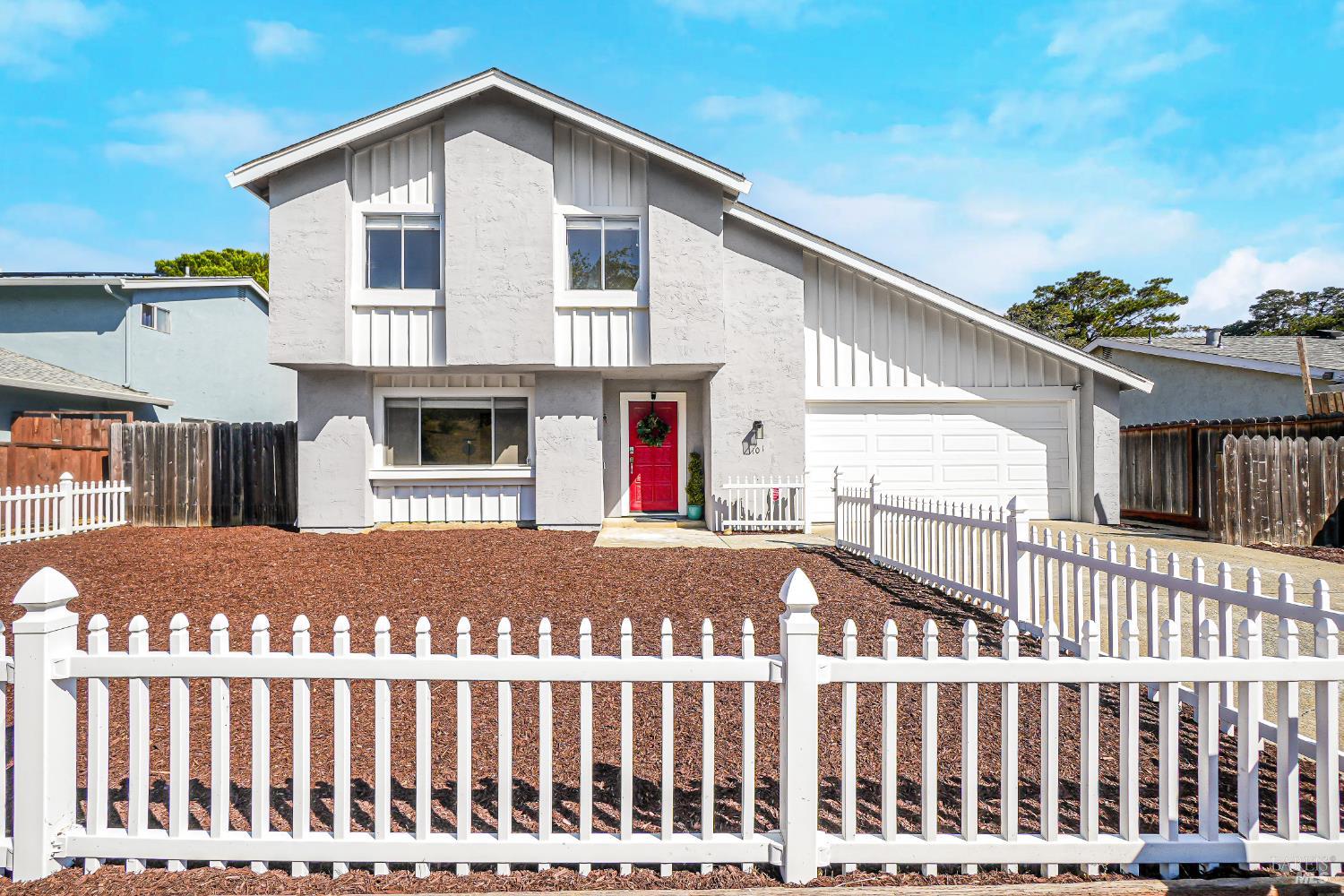 Detail Gallery Image 34 of 62 For 101 Panorama Dr, Benicia,  CA 94510 - 3 Beds | 1/1 Baths