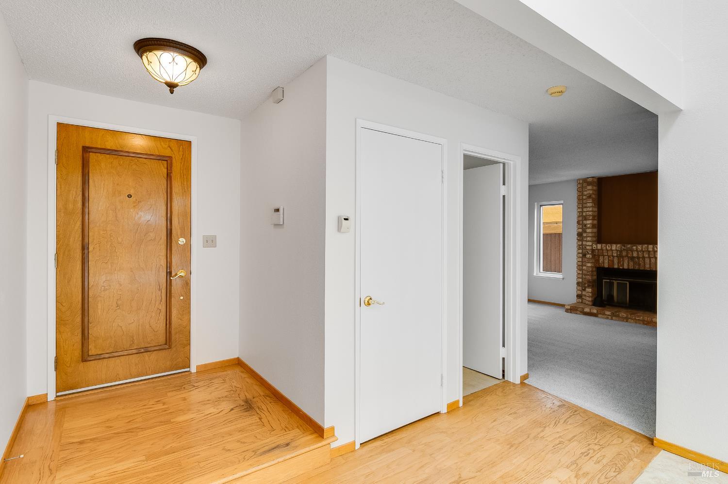 Detail Gallery Image 22 of 99 For 832 Rose Dr, Benicia,  CA 94510 - 4 Beds | 2 Baths