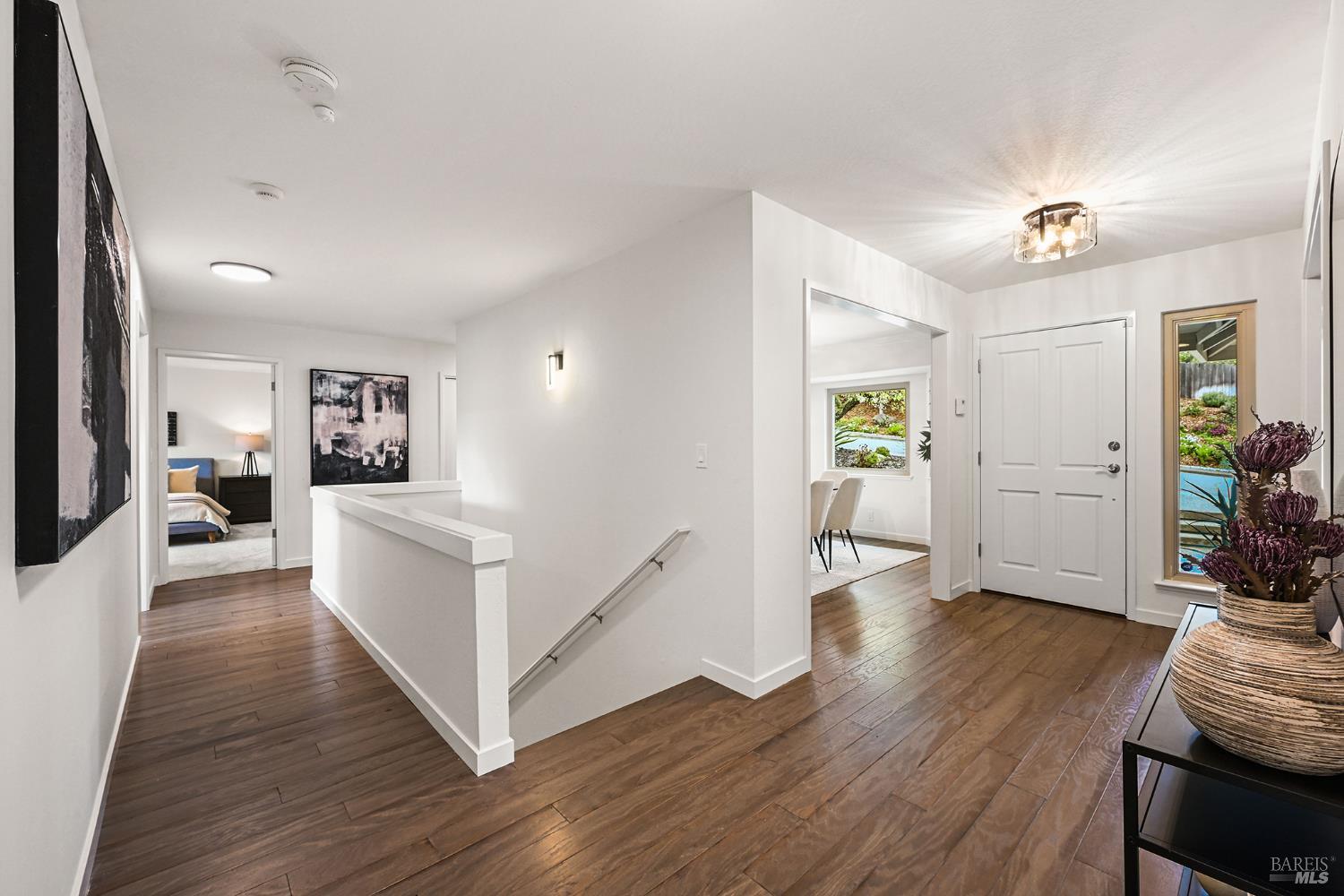 Detail Gallery Image 12 of 70 For 51 San Domingo Way, Novato,  CA 94945 - 4 Beds | 2/1 Baths