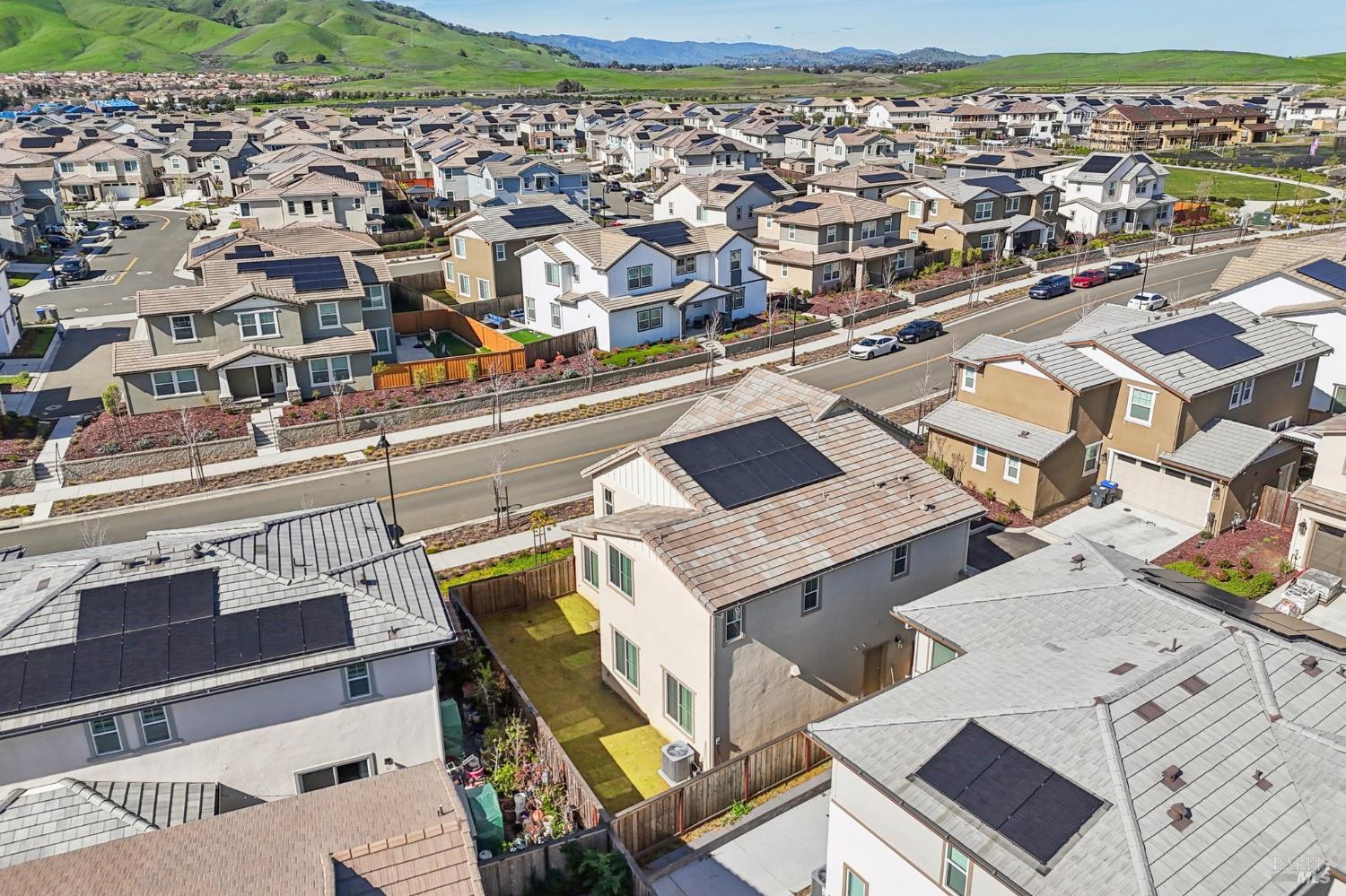 Detail Gallery Image 45 of 54 For 2464 Lake Club Dr, Fairfield,  CA 94533 - 4 Beds | 3/1 Baths