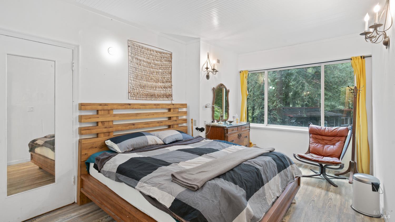 Detail Gallery Image 39 of 90 For 7456 Sir Francis Drake Blvd, Lagunitas,  CA 94938 - 4 Beds | 5 Baths