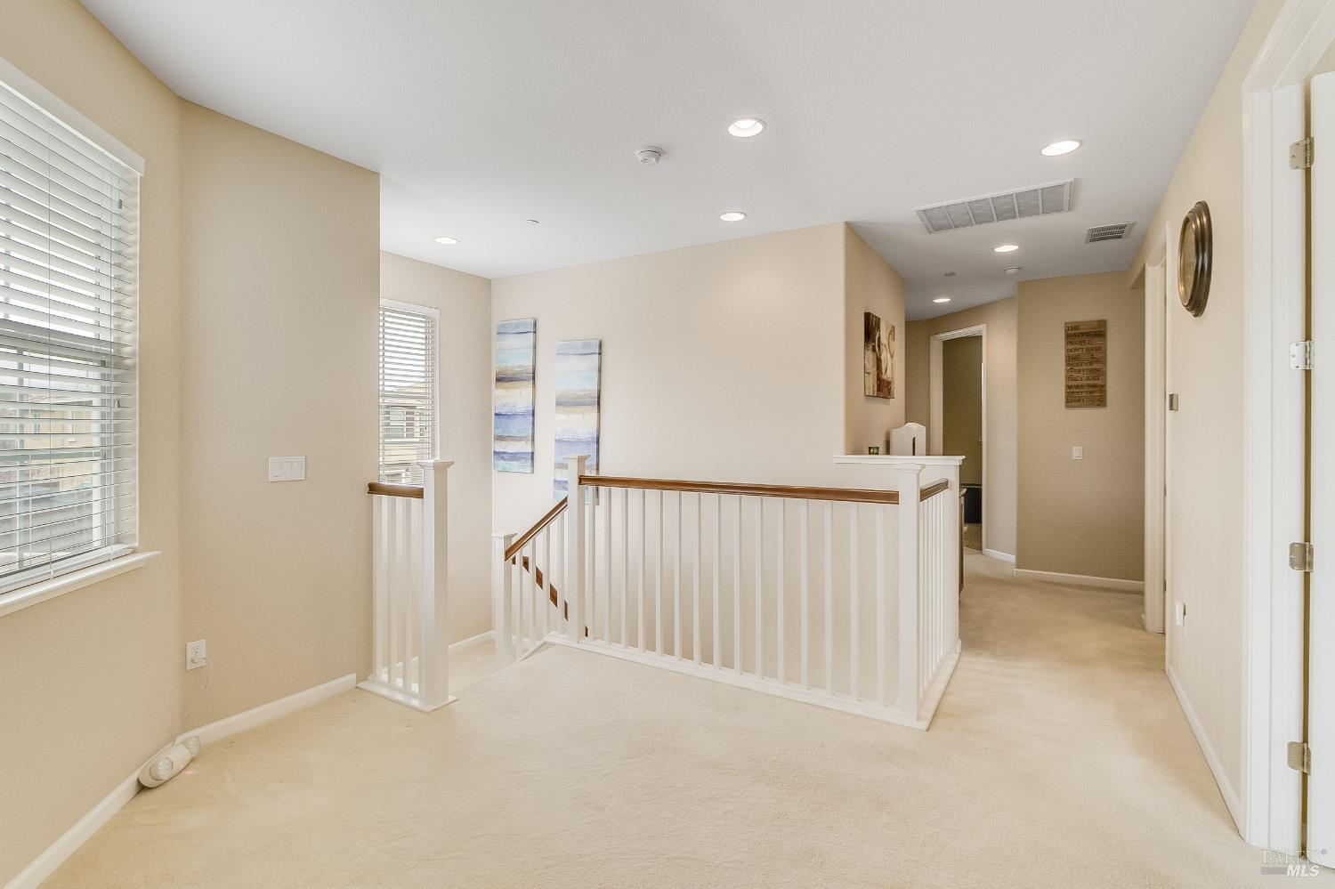 Detail Gallery Image 24 of 64 For 2300 Verona Dr, Pittsburg,  CA 94565 - 4 Beds | 2/1 Baths