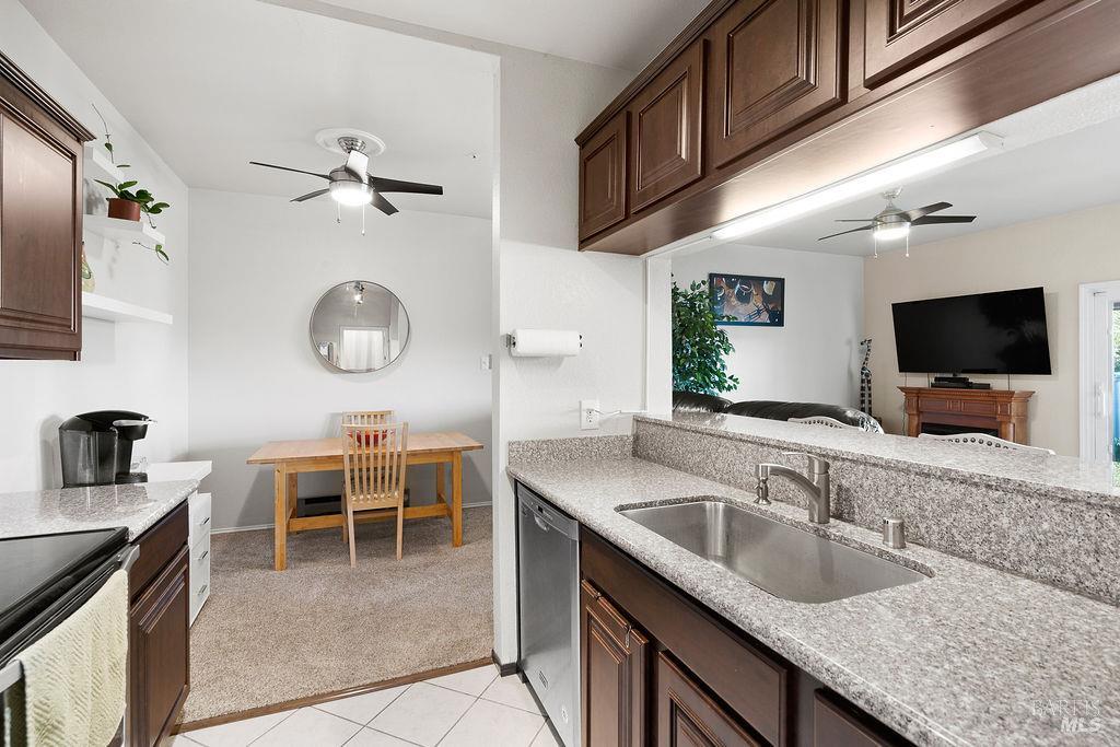 Detail Gallery Image 12 of 34 For 1201 Glen Cove Pkwy #1505,  Vallejo,  CA 94591 - 2 Beds | 2 Baths