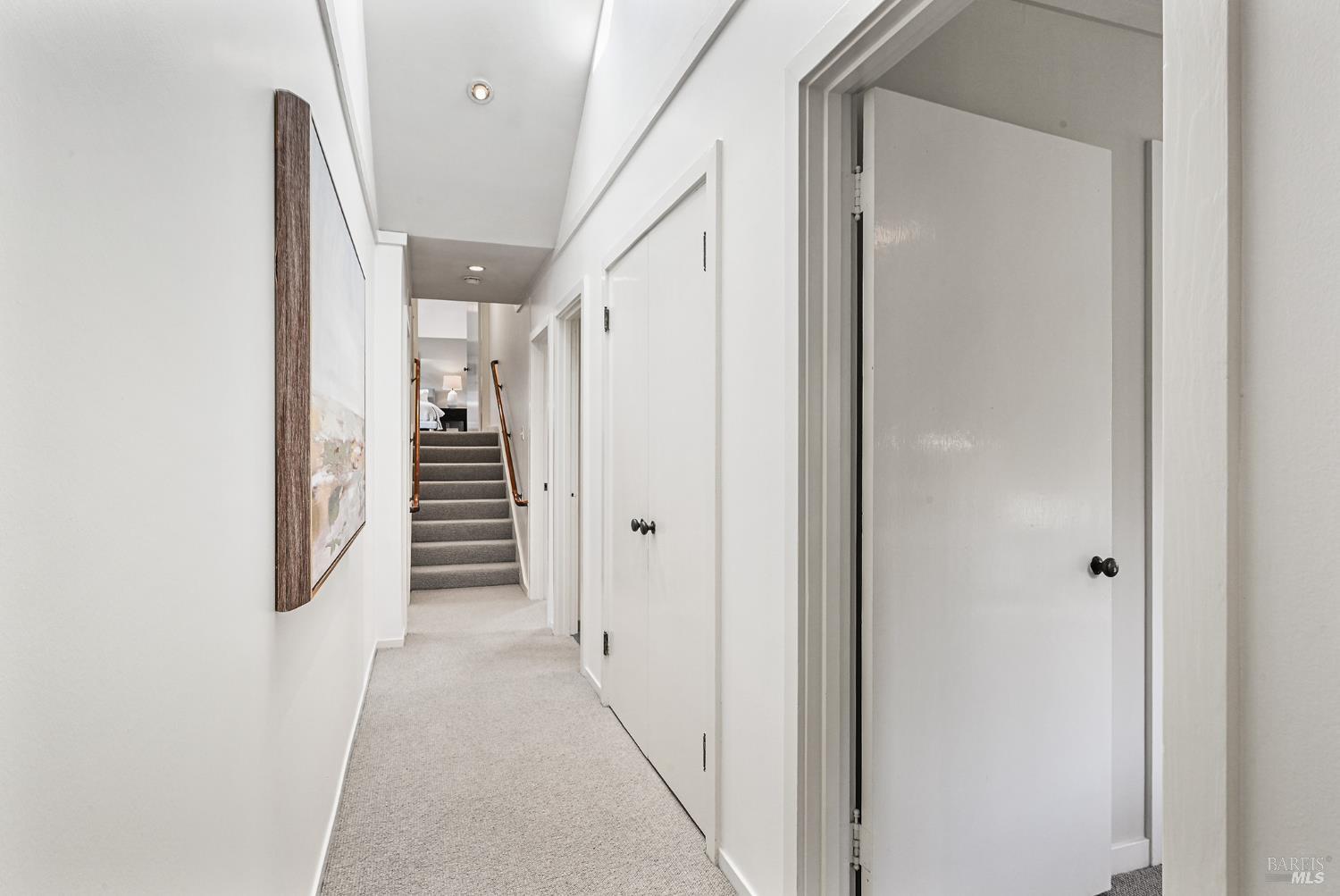 Detail Gallery Image 30 of 90 For 99 Fawn Dr, San Anselmo,  CA 94960 - 4 Beds | 4 Baths