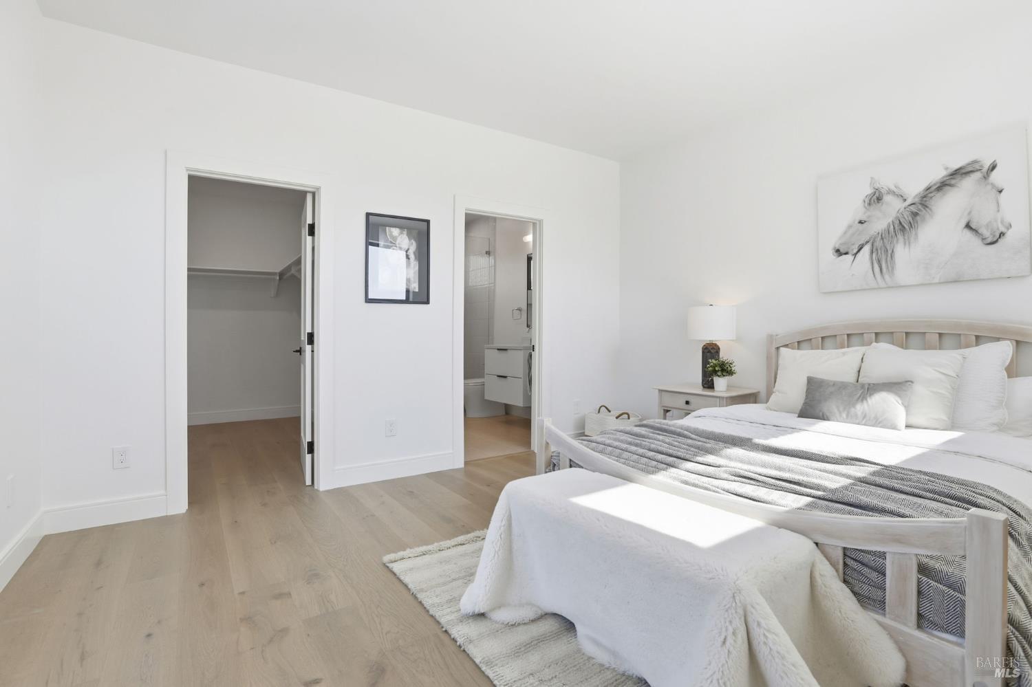 Detail Gallery Image 44 of 81 For 39 Strawberry Cir, Mill Valley,  CA 94941 - 4 Beds | 4 Baths