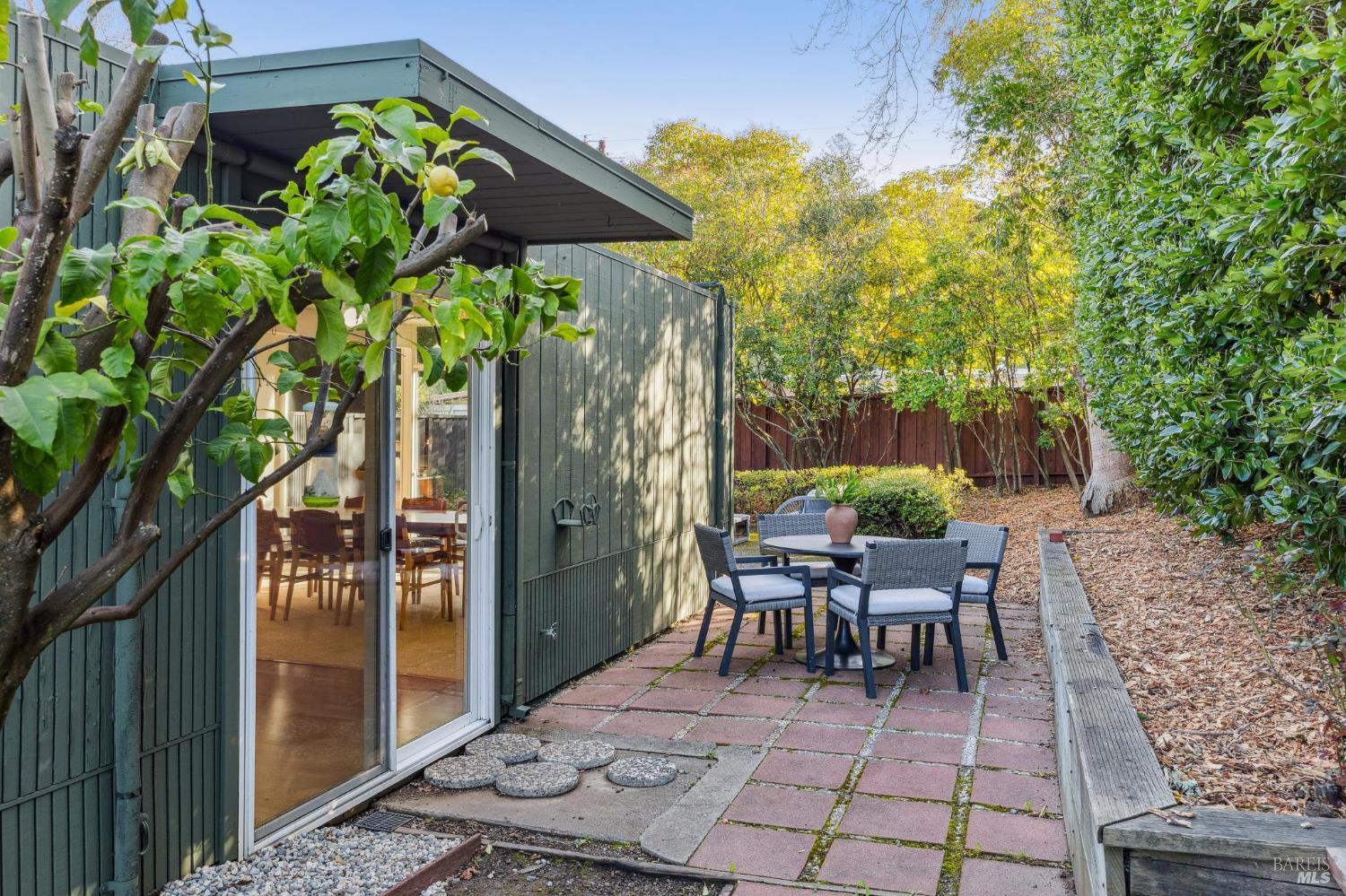 Detail Gallery Image 59 of 65 For 750 Montecillo Rd, San Rafael,  CA 94903 - 3 Beds | 2 Baths