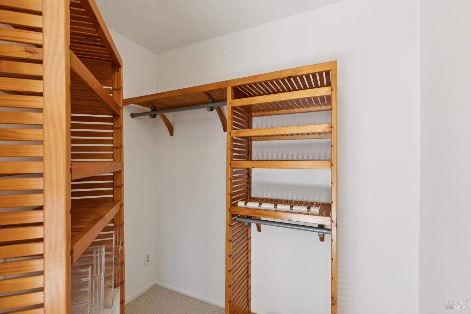 Detail Gallery Image 33 of 52 For 31 via Los Altos Unkn, Tiburon,  CA 94920 - 4 Beds | 3/1 Baths