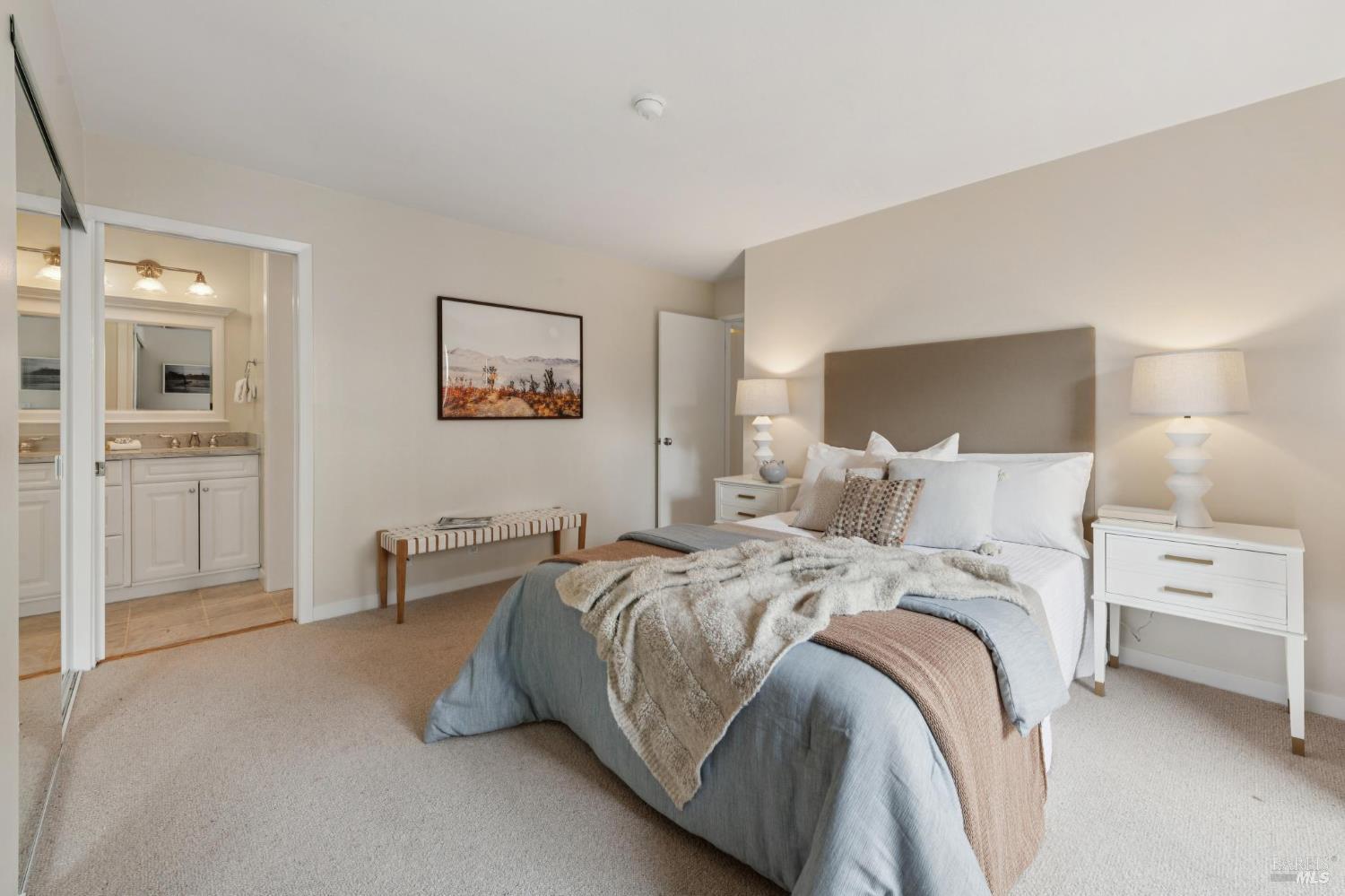 Detail Gallery Image 13 of 36 For 3 Fielding Cir, Mill Valley,  CA 94941 - 2 Beds | 2 Baths