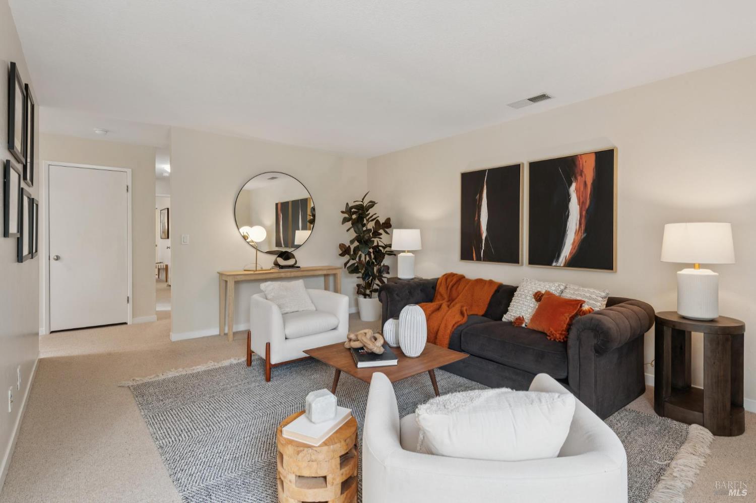 Detail Gallery Image 8 of 36 For 3 Fielding Cir, Mill Valley,  CA 94941 - 2 Beds | 2 Baths