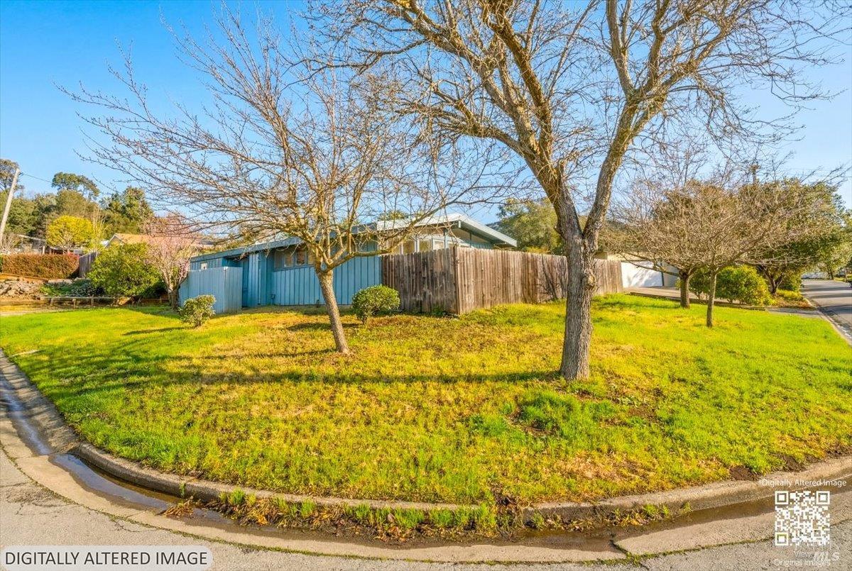 Detail Gallery Image 3 of 27 For 1121 Ferris Dr, Novato,  CA 94945 - 3 Beds | 2 Baths