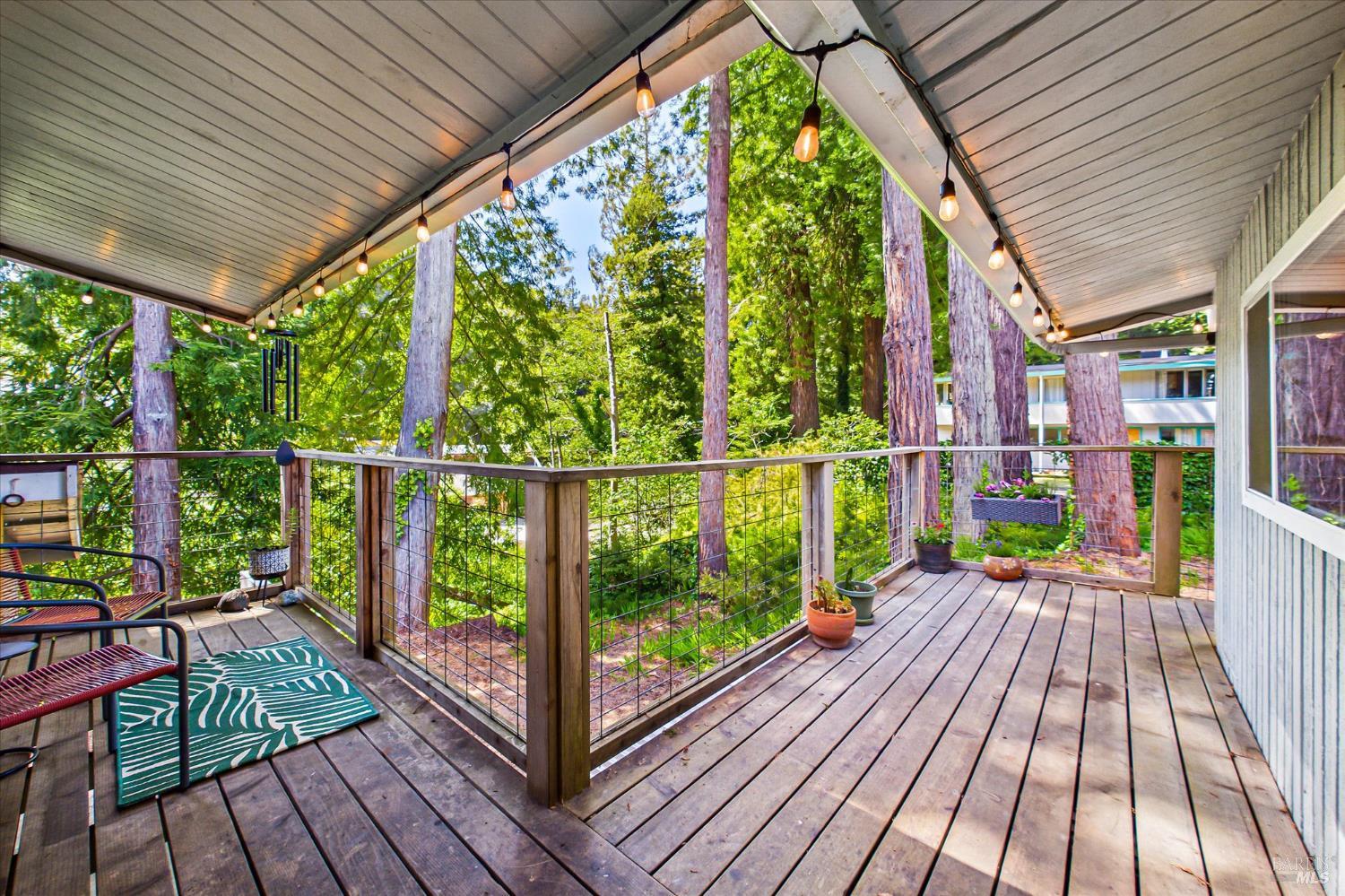 Detail Gallery Image 30 of 31 For 2305 Harris St, Eureka,  CA 95503 - 3 Beds | 2 Baths