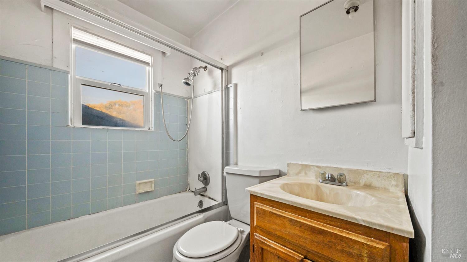 Detail Gallery Image 14 of 18 For 806 W 7th St, Antioch,  CA 94509 - – Beds | – Baths